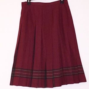 L.L. Bean vintage pleated skirt EUC PETITE